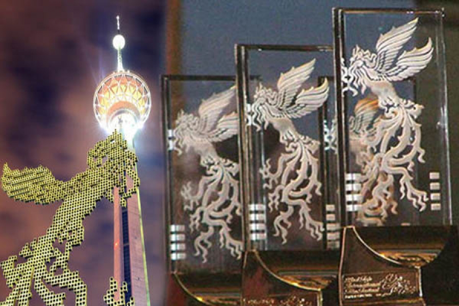 پیدا شدن سر و کله دلال ها در جشنواره فیلم فجر پیدا شدن سر و کله دلال ها در جشنواره فیلم فجر