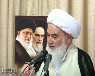 اتکا به توان داخلی مهمترین راهکار در جهت پیشرفت و توسعه کشور اتکا به توان داخلی مهمترین راهکار در جهت پیشرفت و توسعه کشور