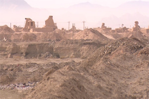 استخراج از معادن به بهای نابودی عرصه های طبیعی+فیلم