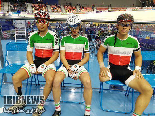 نشان نقره رکابزن فارسی در مسابقات قهرمانی آسیا نشان نقره رکابزن فارسی در مسابقات قهرمانی آسیا