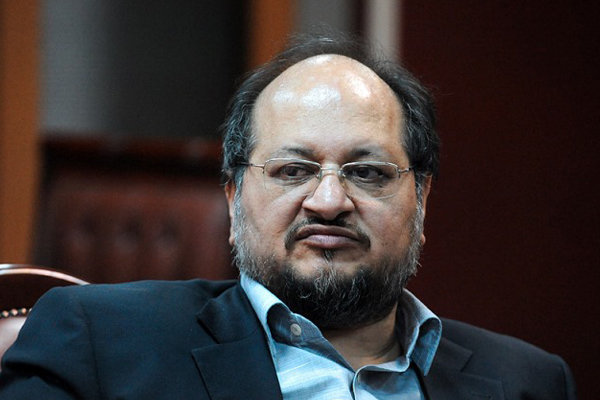 براي گسترش روابط همه جانبه با عراق تلاش مي‌کنيم