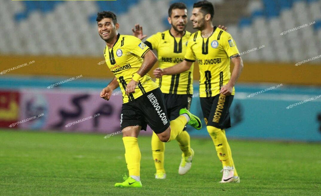 جشنواره گل پارس جنوبی جم در اصفهان جشنواره گل پارس جنوبی جم در اصفهان