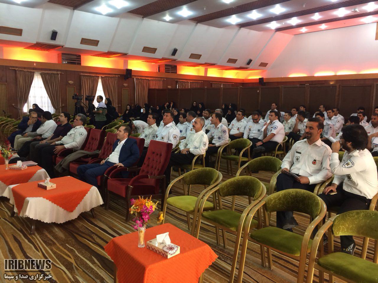 خدمات رسانی  نیروهای مراکز فوریتهای پزشکی هفت دانشگاه علوم پزشکی در مرز شلمچه