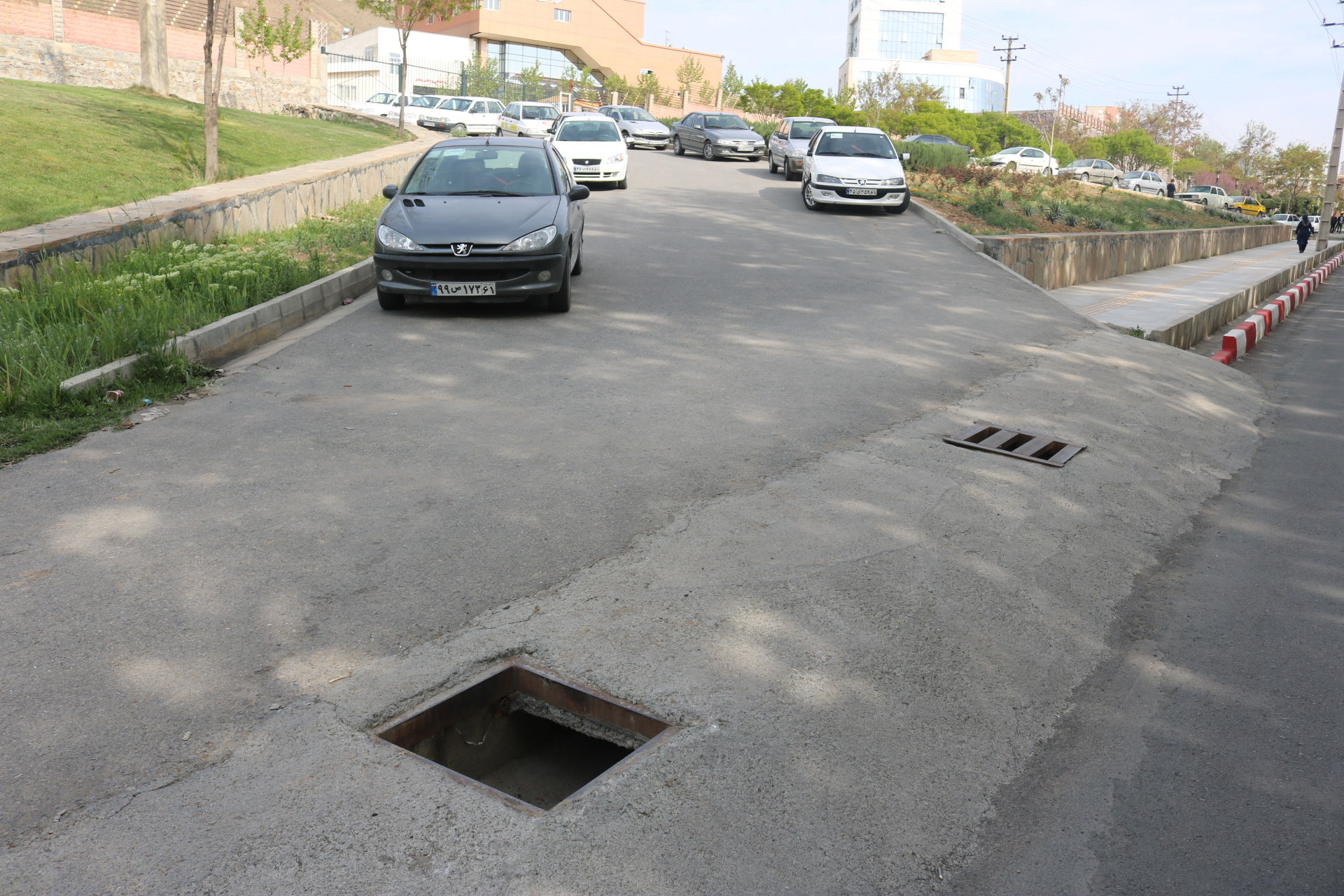 سرقت دریچههای هدایت آب در سنندج سرقت دریچههای هدایت آب در سنندج