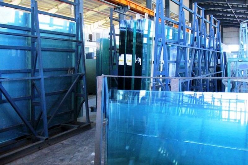 دست یابی محققان قزوینی به دانش تولید شیشه فوق شفاف