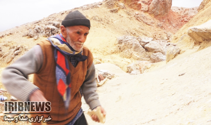 حاج حسین قهرمان بزرگ کوچکترین روستای جهان، نیوئیه بافق+تصاویر