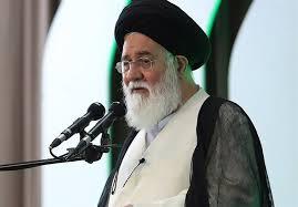 دشمن القا می کند که نباید شعار مرگ بر آمریکا سر می دادیم