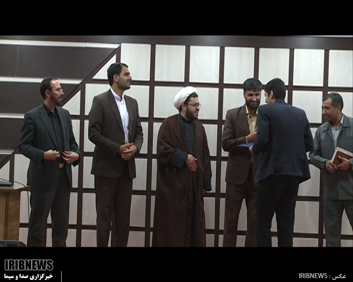 تجلیل از دانشجویان جهادگر بسیجی در کرمان 