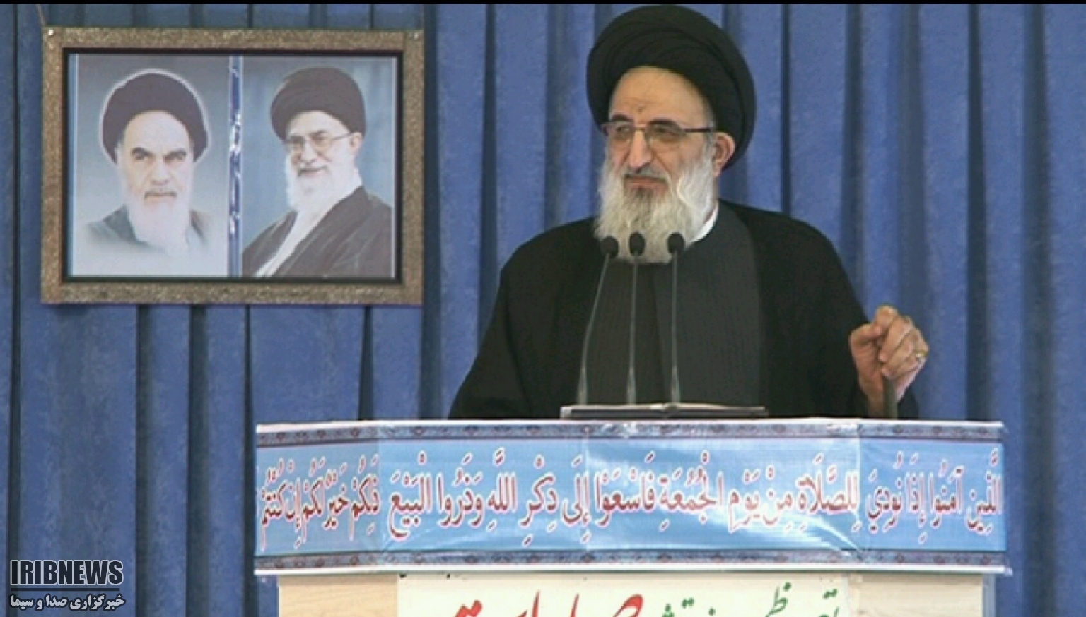 مردم با بصیرت در مقابل دشمن سر خم نمی کنند