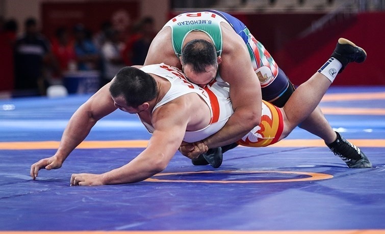 مسابقات کشتی آزاد و فرنگی قهرمانی نوجوانان استان اصفهان مسابقات کشتی آزاد و فرنگی قهرمانی نوجوانان استان اصفهان