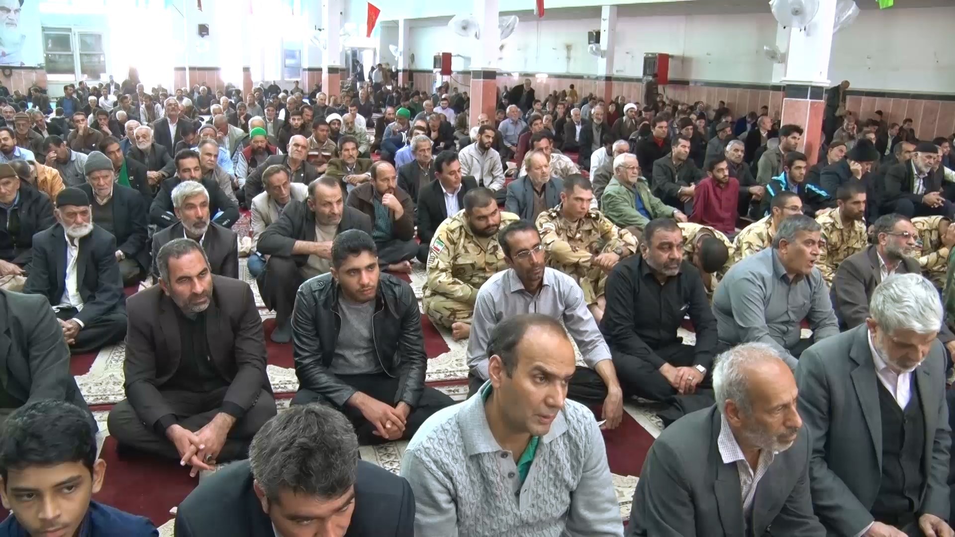 برپایی نماز باشکوه جمعه  در استان