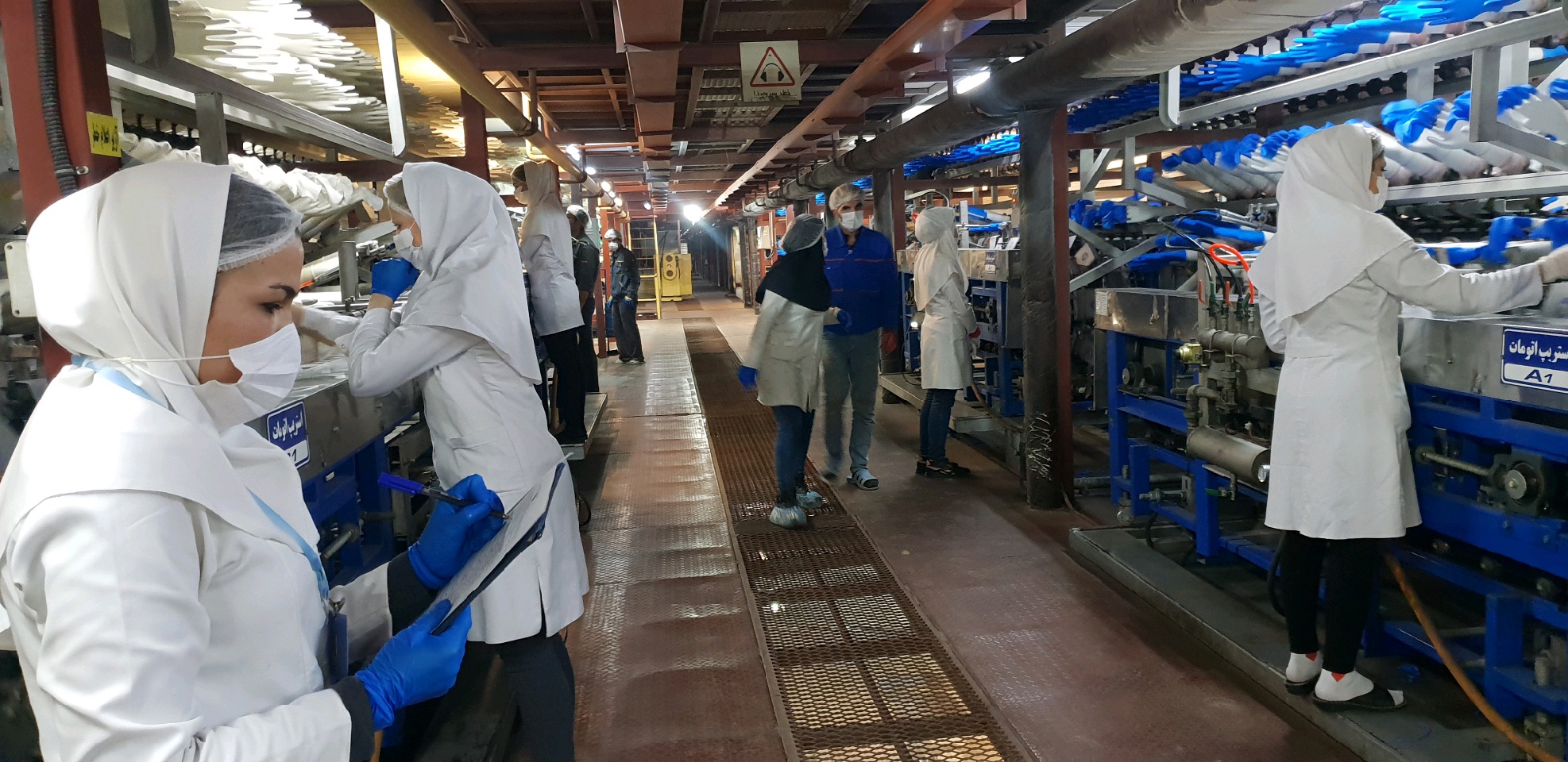 داستان کش دار دستکش