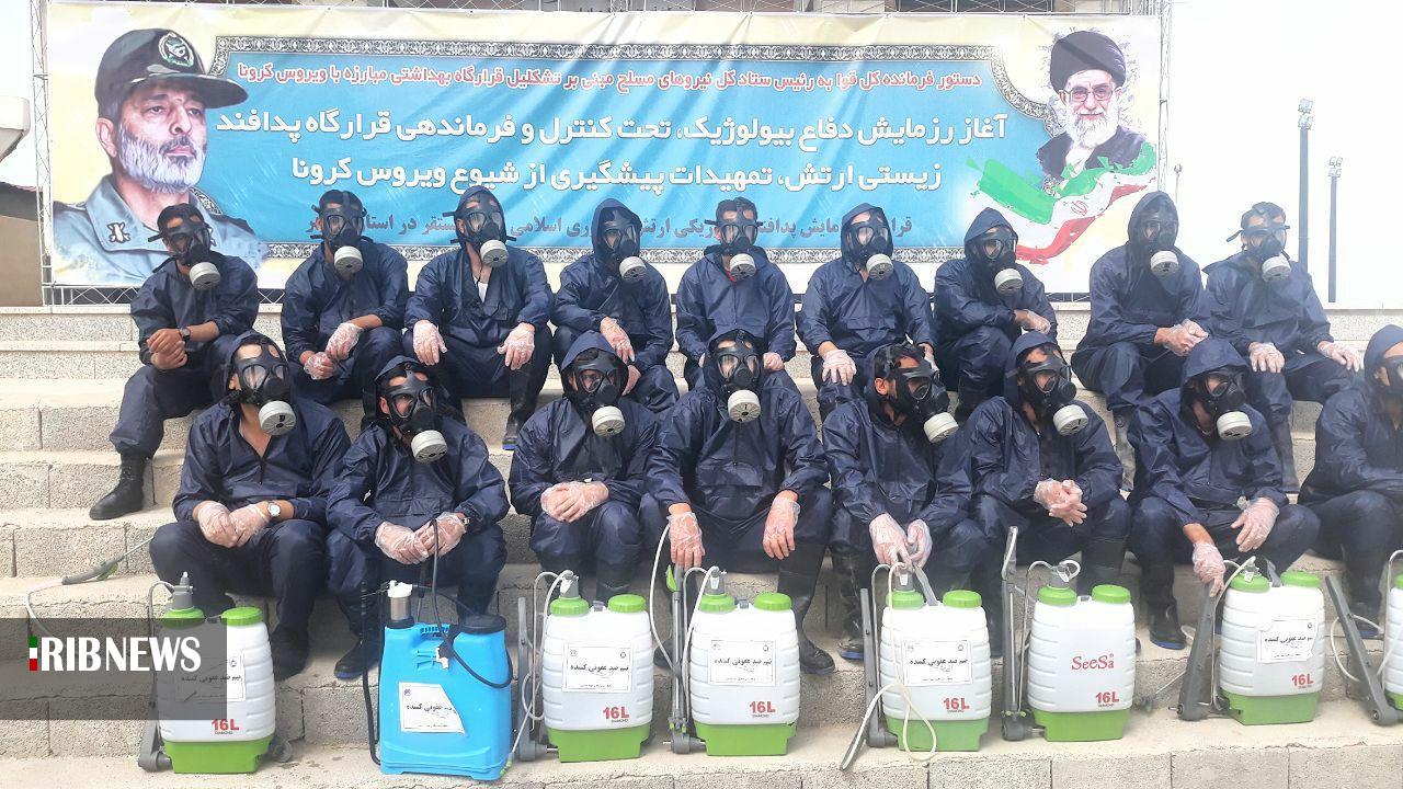 ارتش روزانه محلههایی از بوشهر را ضدعفونی میکند ارتش روزانه محلههایی از بوشهر را ضدعفونی میکند