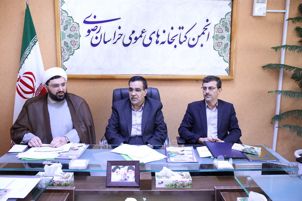 واقعیت های انقلاب هدف امروز هجمه های دشمن