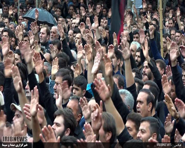 اجتماع عظیم حسینیان زیر یک بیرق اجتماع عظیم حسینیان زیر یک بیرق