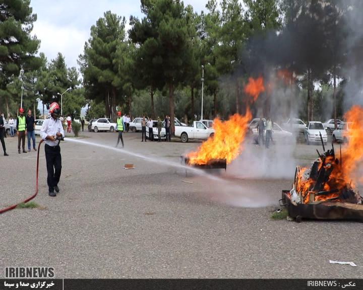 برگزاری مانور اطفاء حریق درشهرک شهید غفاری