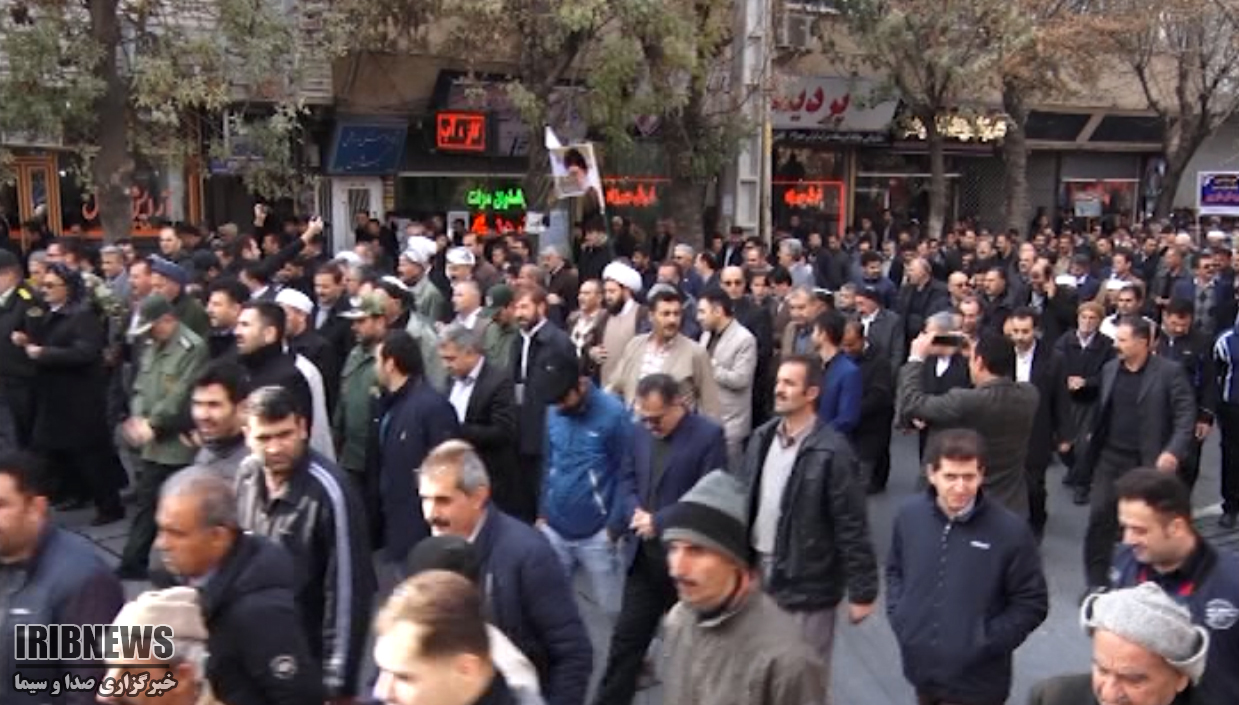 جدا بودن صف مردم از خشونت طلبان