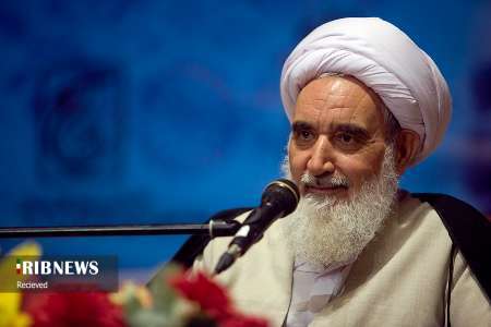 رمز پیروزی ملت ایران وحدت و یکپارچگی است رمز پیروزی ملت ایران وحدت و یکپارچگی است