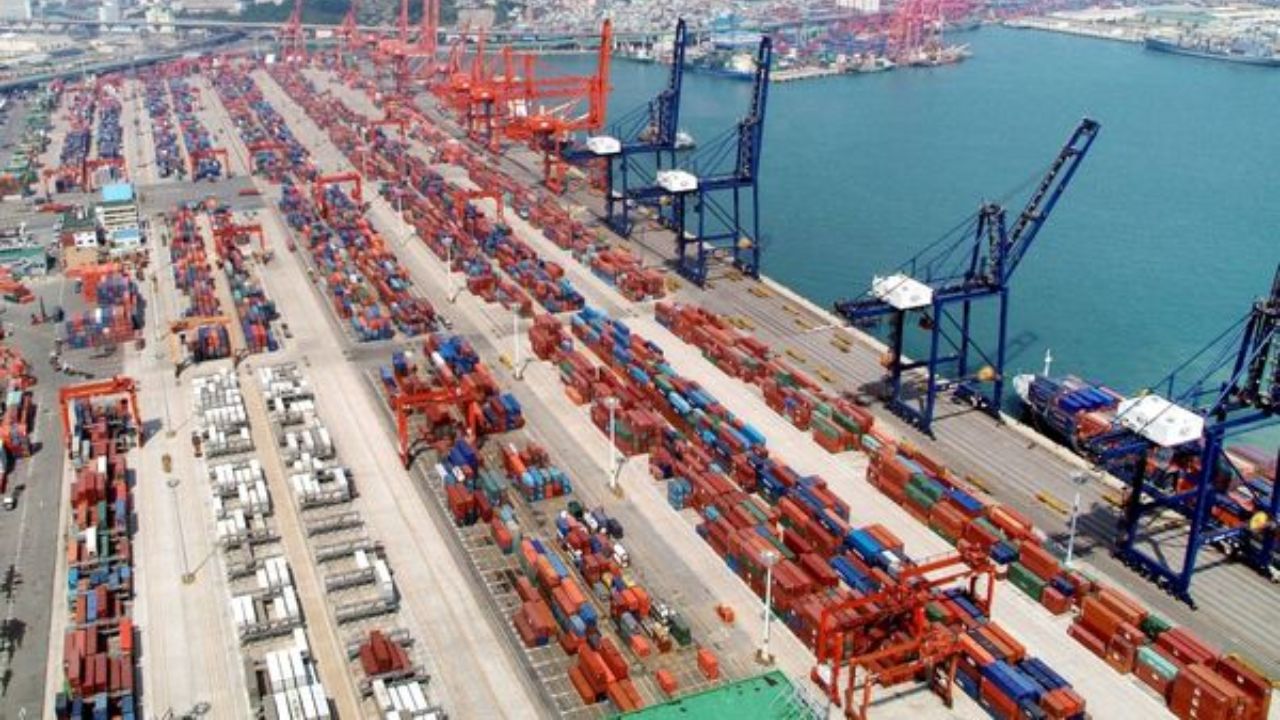 ترخیص کالای اساسی بدون دریافت حقوق ورودی ترخیص کالای اساسی بدون دریافت حقوق ورودی