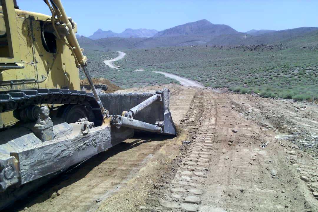 بازگشایی 2 محور روستایی صعب العبور در تفتان بازگشایی 2 محور روستایی صعب العبور در تفتان