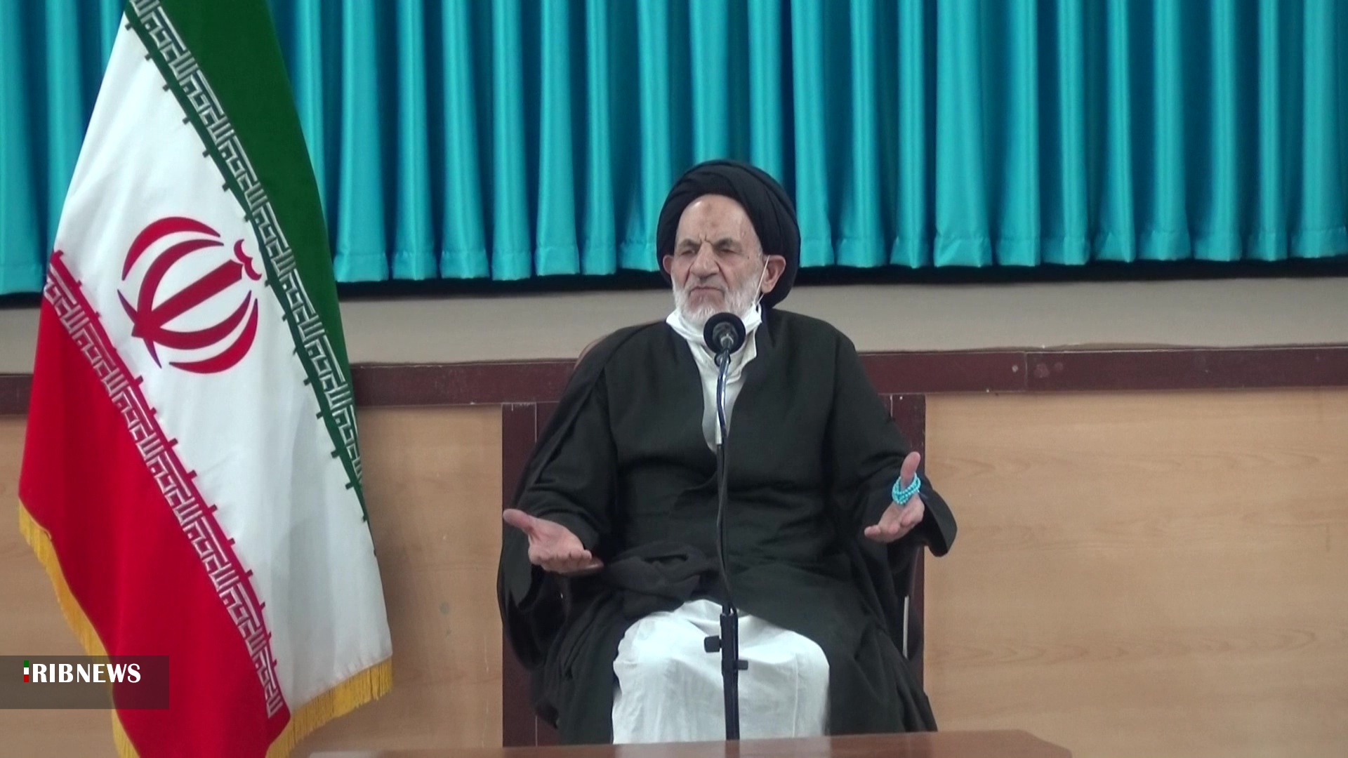 ضربه به فرهنگ حجاب، یک جریان استعماری است ضربه به فرهنگ حجاب، یک جریان استعماری است