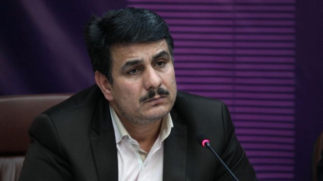 عرضه ۱۰ هزار تن مرغ منجمد توسط شرکت پشتیبانی امور دام عرضه ۱۰ هزار تن مرغ منجمد توسط شرکت پشتیبانی امور دام