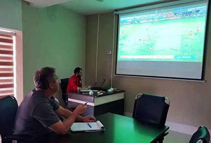 سرمربی تیم ملی در ورزشگاه آزادی