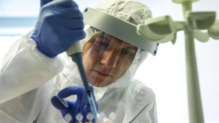 تردیدها به تاثیر واکسن درمهار ویروس کرونا