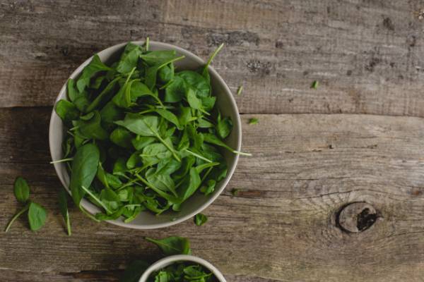 تنظیم هورمون‌های بدن با خوراکی‌ها