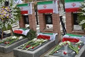 غبارروبی مزار شهدا در خراسان رضوی با ملاحظات بهداشتی