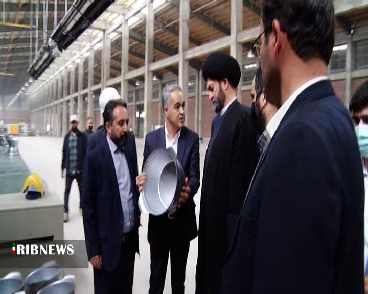 بازدید نماینده ولی فقیه در استان از کارخانه ظروف فلزی بازدید نماینده ولی فقیه در استان از کارخانه ظروف فلزی