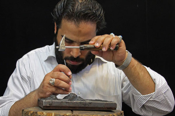 رونمایی از اثر هنری «بارگاه بهشت» در مشهد