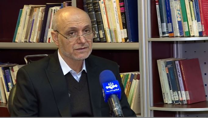 کتاب همگام با پرواز انقلاب روایت پیشینه انقلاب است/*