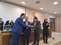 اهدای تندیس ایمنی غذا به ۵ واحد تولیدی برتر استان یزد