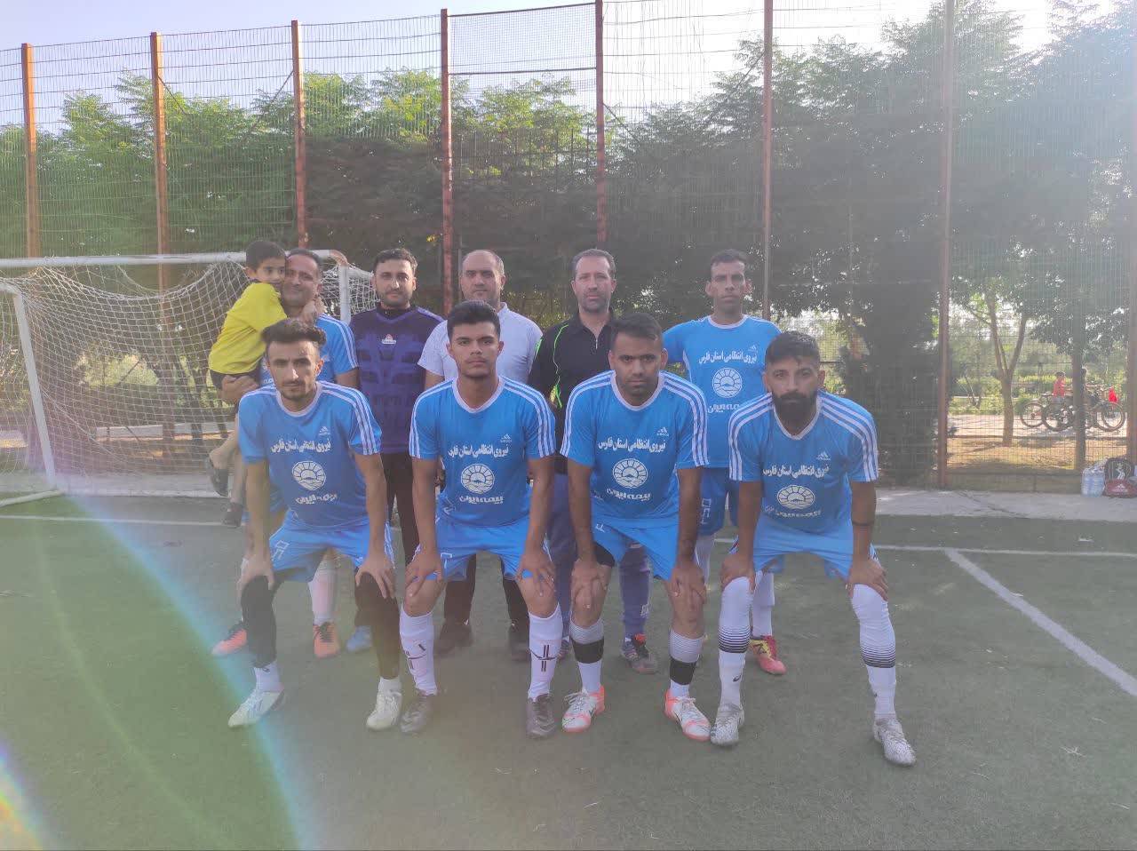 تیم شهدای گمنام قهرمان جام مینی فوتبال ایرانیان شیراز
