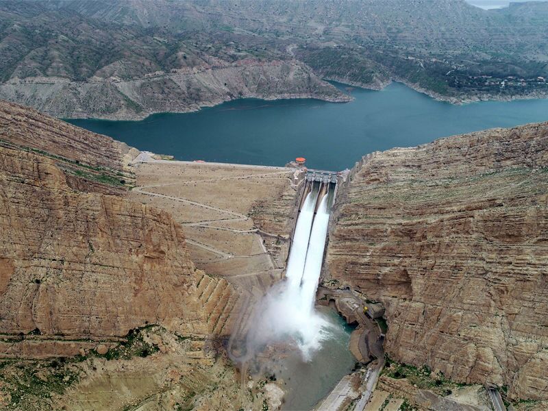 رهاسازی آب از سد مارون بهبهان رهاسازی آب از سد مارون بهبهان