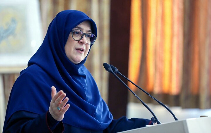 به هیچ عنوان از افزایش قیمت دلار دفاع نمیکنیم به هیچ عنوان از افزایش قیمت دلار دفاع نمیکنیم