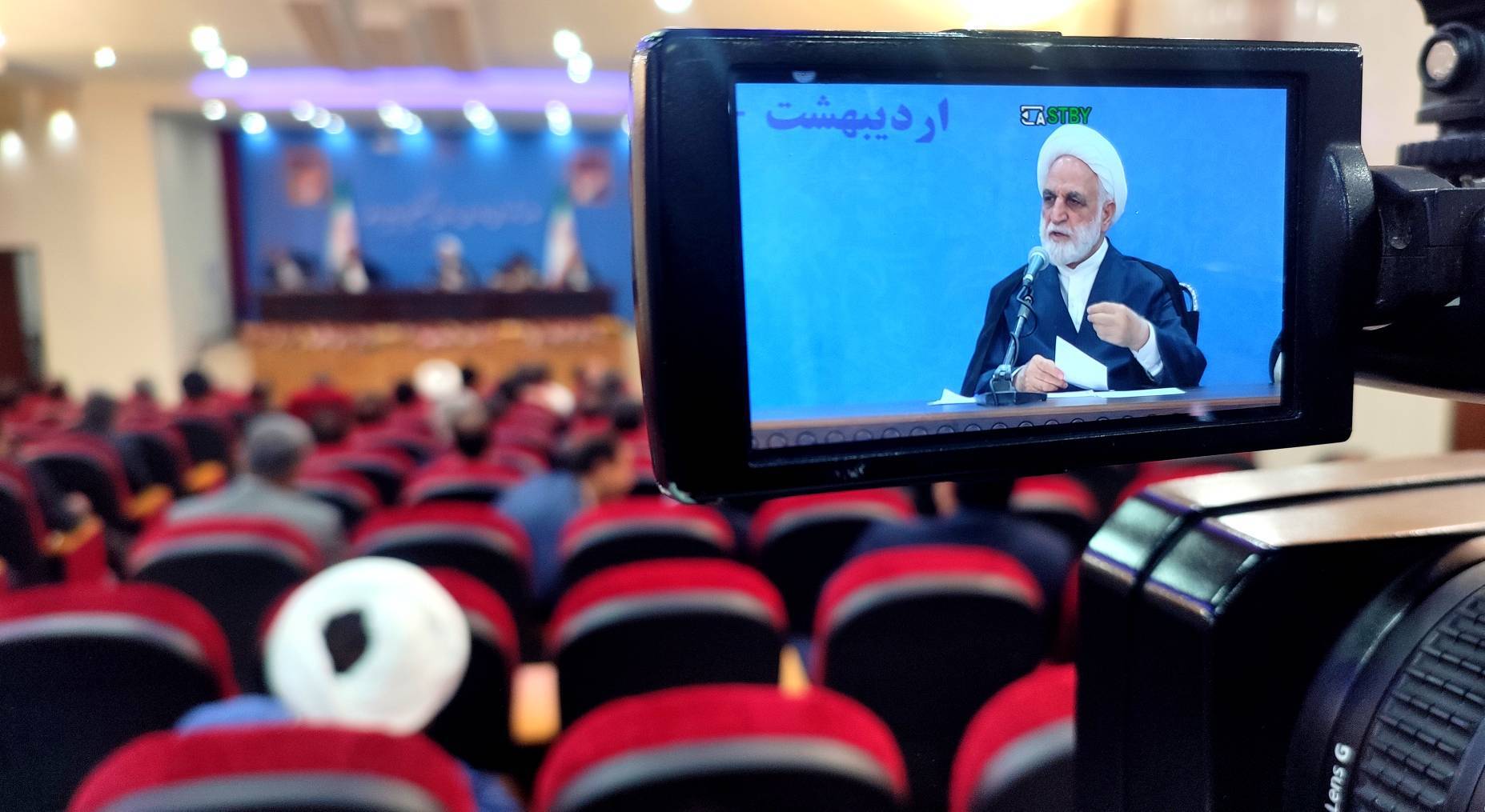 مشکلات احداث سد آبریز به قوه قضائیه گزارش شود