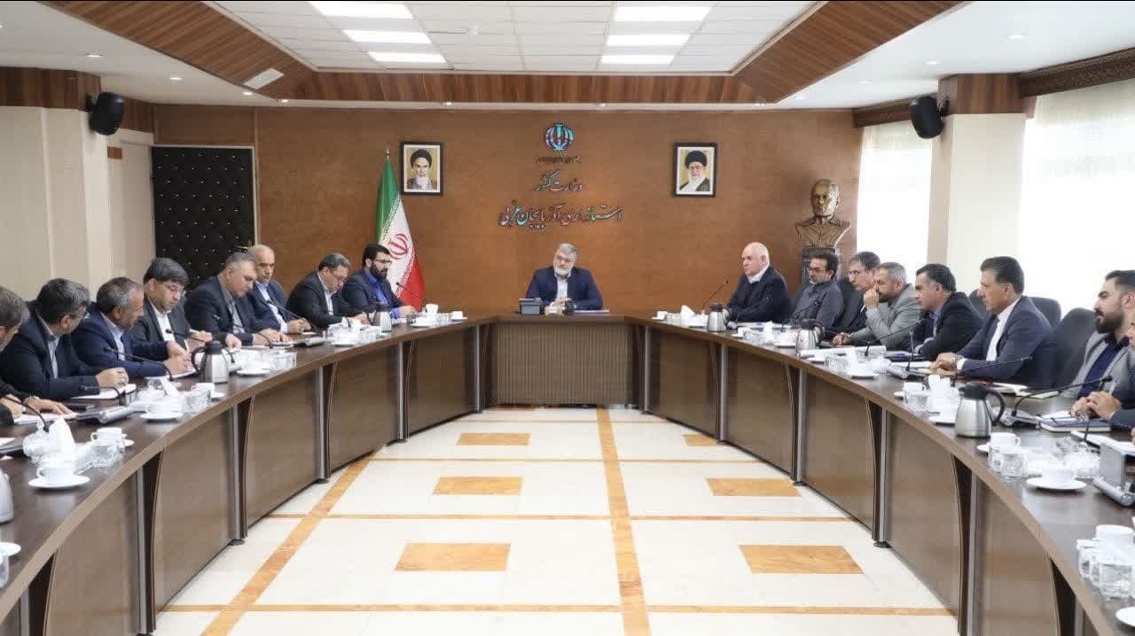 بررسی دو طرح تولیدی درجلسه طرح های سرمایه گذاری آذربایجان غربی بررسی دو طرح تولیدی درجلسه طرح های سرمایه گذاری آذربایجان غربی