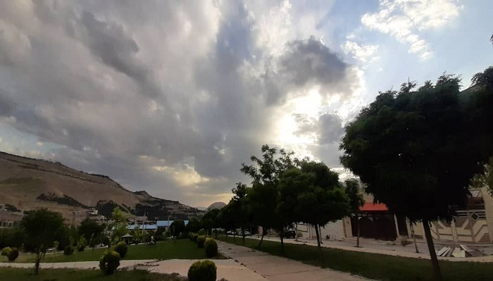 افزایش پوشش ابرها در مناطق شمالی زنجان افزایش پوشش ابرها در مناطق شمالی زنجان