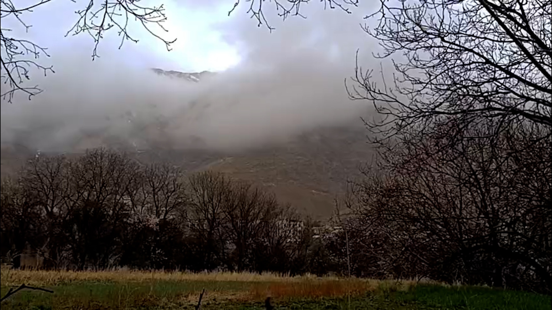 پیش بینی وزش باد شدید و تندباد لحظه‌ای در اصفهان