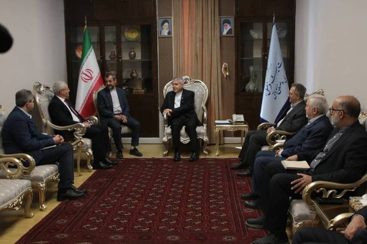 تاکید بر توسعه همکاری های گردشگری ایران و تونس