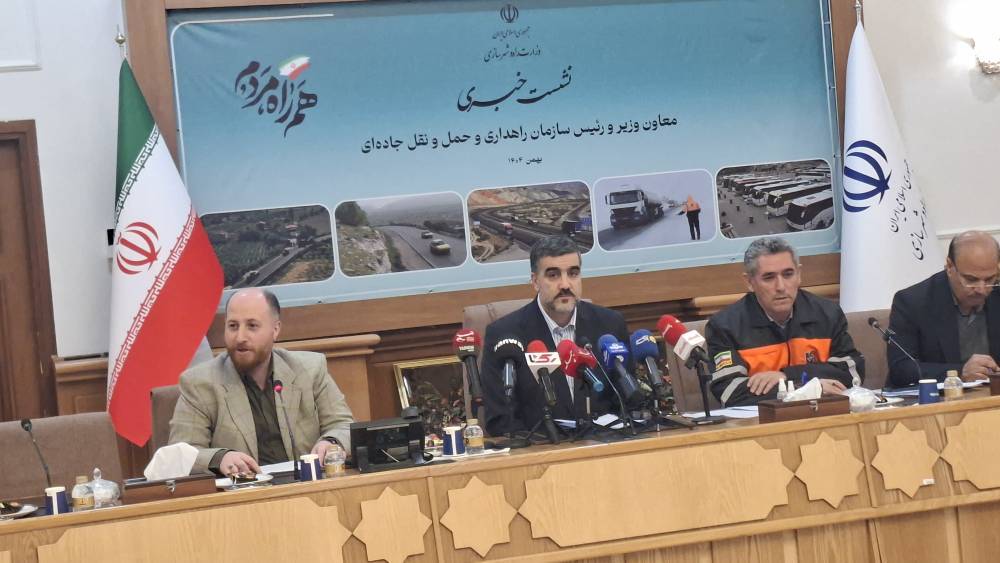 هیچ مشکلی در حمل کالاهای اساسی در کشور وجود ندارد هیچ مشکلی در حمل کالاهای اساسی در کشور وجود ندارد