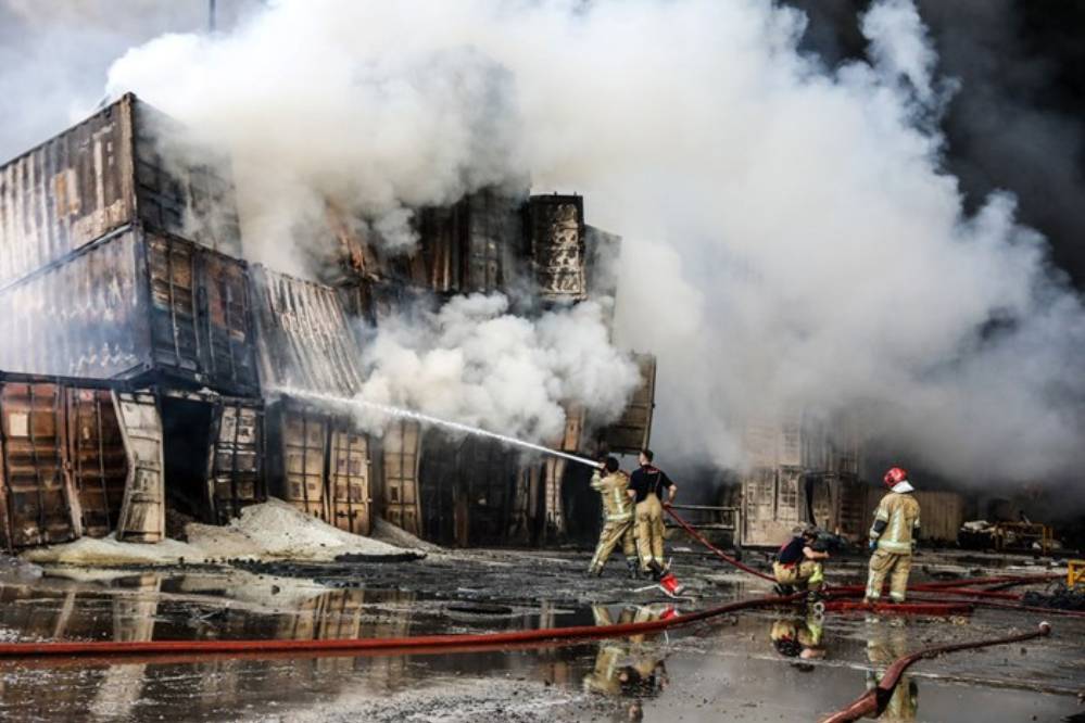 ارائه تسهیلات به زیان دیدگان حادثه بندر شهید رجایی