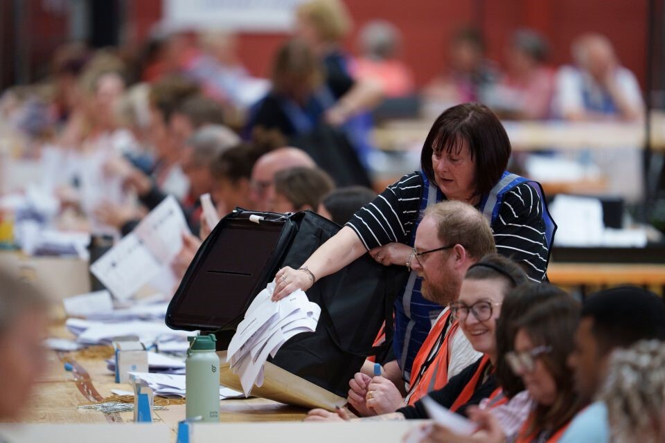 انتخابات انگلیس؛ شکست تاریخی دو حزب مسلط