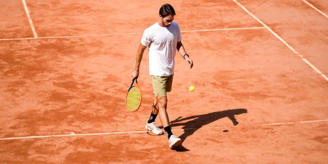 تلاش مدعیان برای رسیدن به دیدار پایانی تور جهانی تنیس در تهران