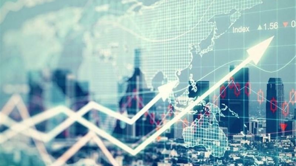 *بورس در مسیر تحقق رشد ۸ درصدی برنامه هفتم
