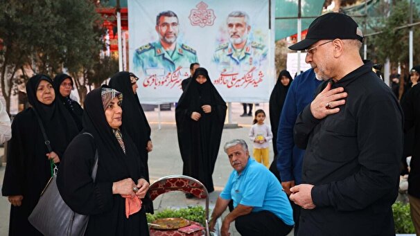ادای احترام قالیباف به شهدای اقتدار ایران