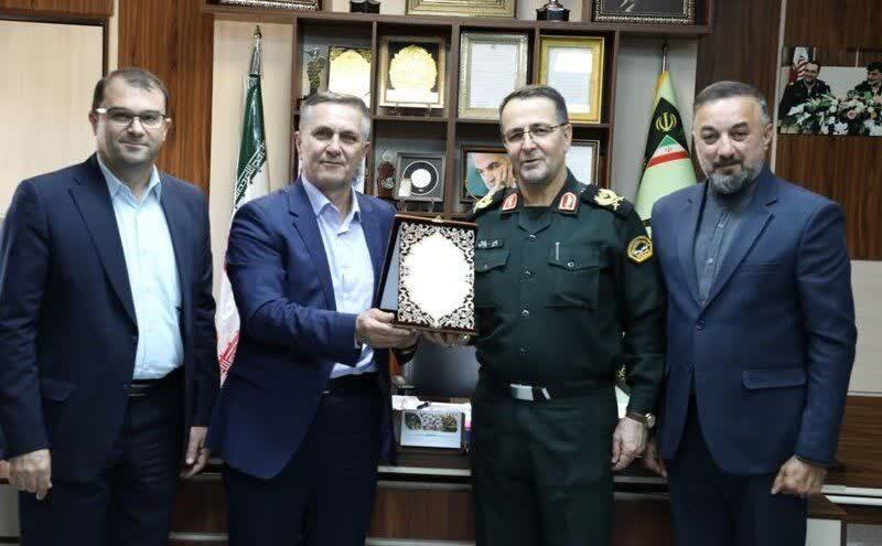 همکاری پیروان ادیان و مذاهب در ارتقاء امنیت اجتماعی در آذربایجان غربی همکاری پیروان ادیان و مذاهب در ارتقاء امنیت اجتماعی در آذربایجان غربی