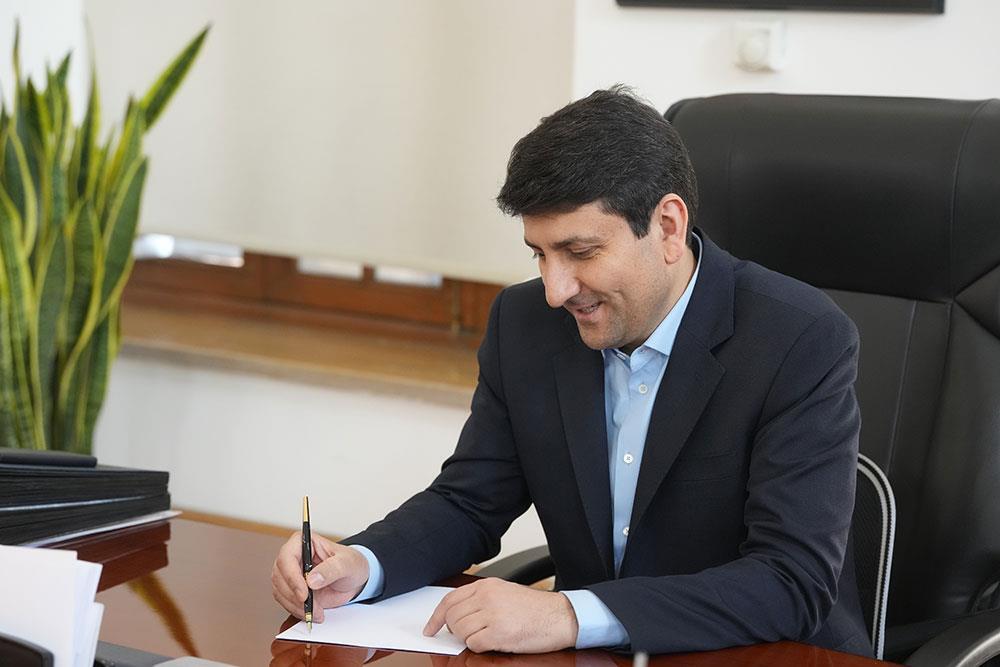 فرهنگ مقاومت، الهام‌بخش ملت برای ایستادگی در برابر دشمنان است